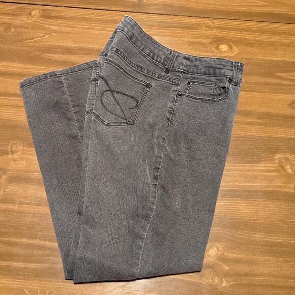 CHICO'S PLATINUM ULTIMATE FIT SLIM LEG DENIM JEANS - BLACK - SIZE 1.5 SHORT - Picture 8 of 8